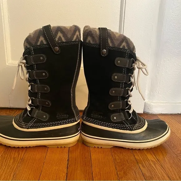 Sorel Joan of Arctic Knit II Chevron Waterproof Boots Size 7