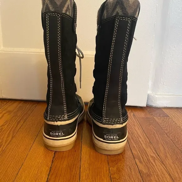Sorel Joan of Arctic Knit II Chevron Waterproof Boots Size 7