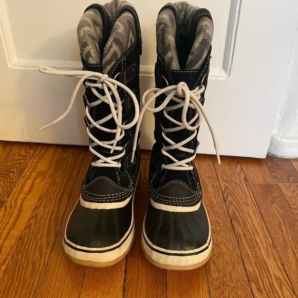 Sorel Joan of Arctic Knit II Chevron Waterproof Boots Size 7