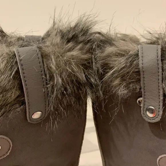 SOREL Joan of Arctic Boots Quarry/Black Size 8