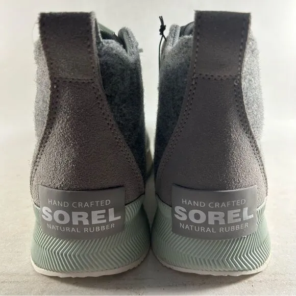 Sorel Out N About III Classic Waterproof Boots Dove Gray Size 6.5 NL4428-082