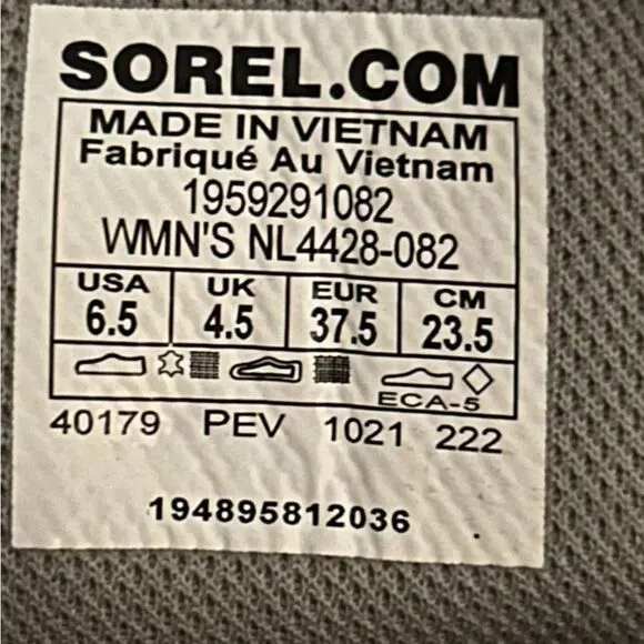 Sorel Out N About III Classic Waterproof Boots Dove Gray Size 6.5 NL4428-082