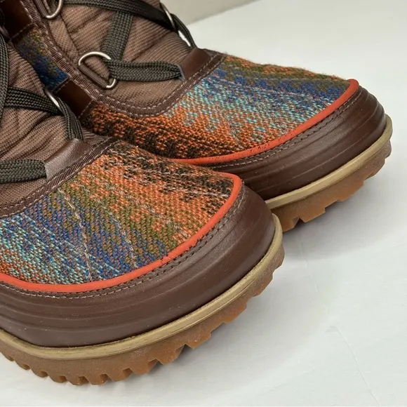 Sorel Outdoor Boots Tivoli II Aztec Boho Blanket Leather Upper W-Sz 9M Worn Once