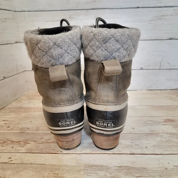 Sorel Slimpack ll short lace up boots