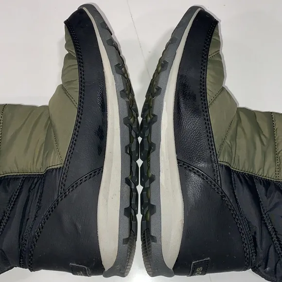 Sorel Women's Whitney Mid Waterproof Quilted Pull On Winter Boots Size 8.5