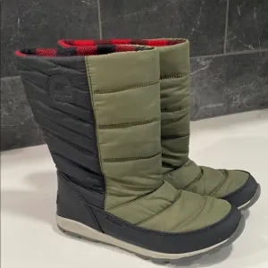 Sorel Women's Whitney Mid Waterproof Quilted Pull On Winter Boots Size 8.5