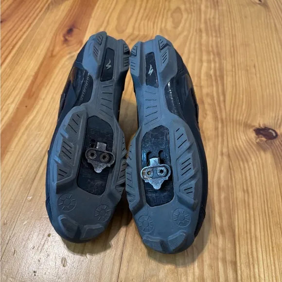 Specialized Sport MTB Shoes 40 EUR / USA 7.5 Mens 9.5 Ladies Mountain Biking