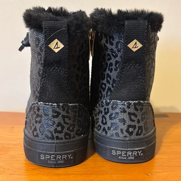 Sperry Crest Vibe Canvas High Top Sneaker
