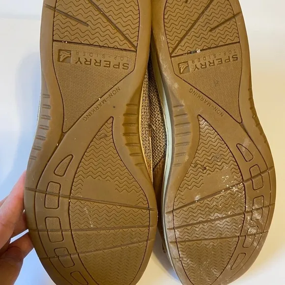 Sperry Top-Sider high top boat shoes tan size 8