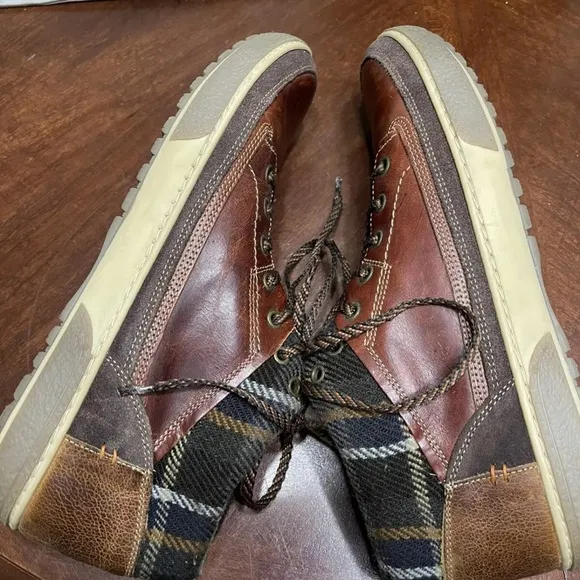 Steve Madden Peerow chukka Leather Lace Up High Top Sneaker Boots Shoes