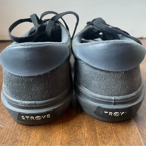 Straye Fairfax Carbon Suede Lo Top Skate Shoes, size 8