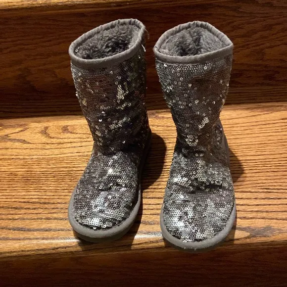 Stuart Weitzman Girl's Sparkly Sequin Boots in Charcoal Grey-Size 12