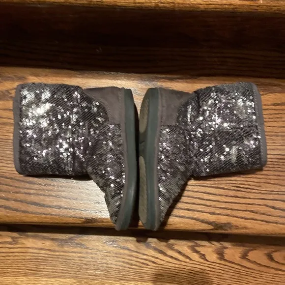 Stuart Weitzman Girl's Sparkly Sequin Boots in Charcoal Grey-Size 12