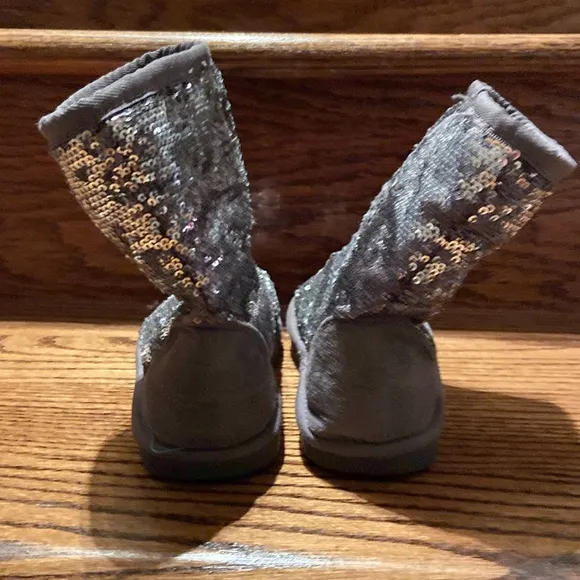 Stuart Weitzman Girl's Sparkly Sequin Boots in Charcoal Grey-Size 12