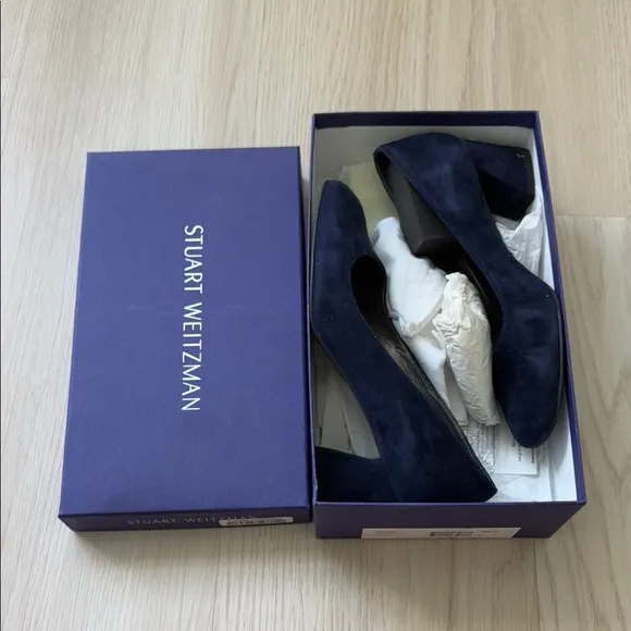 Stuart Weitzman Marymid blue suede heels 6.5 great condition!