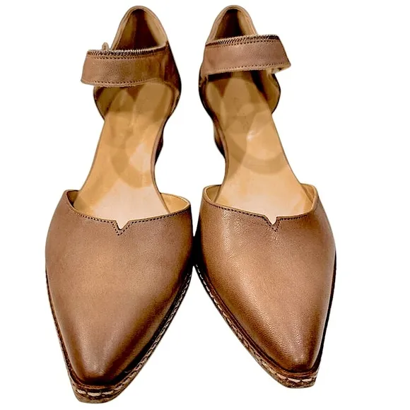 Sundance Alyssa Ankle Strap Low Heel Pointed Toe Leather Shoes Caramel Size 10