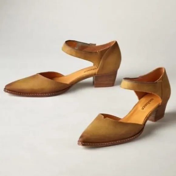 Sundance Alyssa Ankle Strap Low Heel Pointed Toe Leather Shoes Caramel Size 10