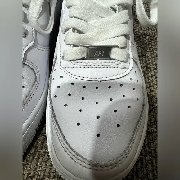 Super Cute Youth Size 5.5 - Nike Air Force 1 LE Mid Triple White