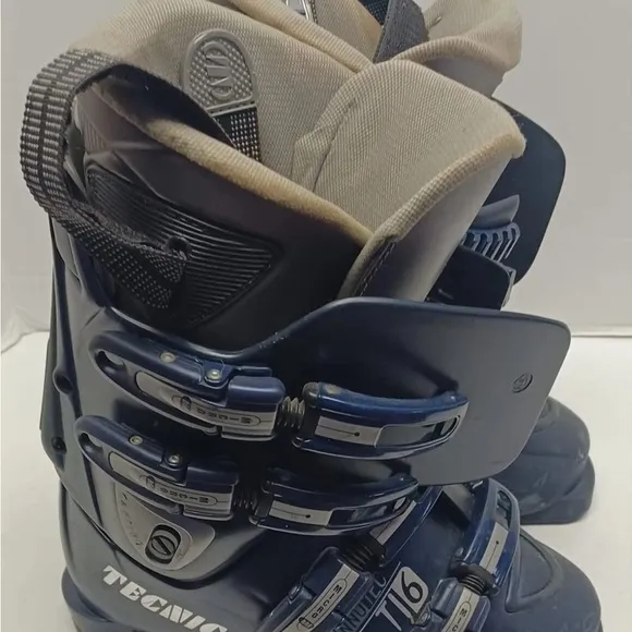 Tecnica Blue Ski Boots and Snowboarding Boots Bundle