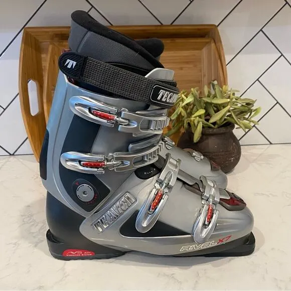 Tecnica Rival X7 Ski Boots Ultra Fit Downhill Touring Alpine silver red sz 10