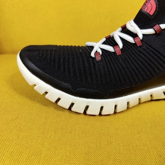 The North Face Oscillate Trail Black Red Running Sneakers Women's Shoes Size 9