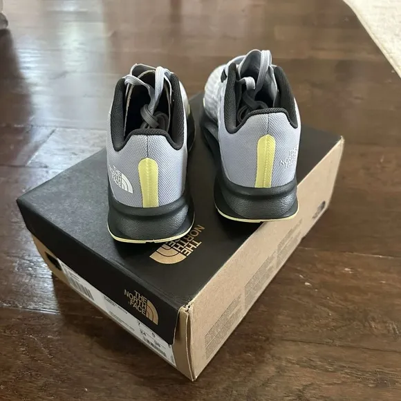 The North Face-Vectiv Eminus Trail Running Shoes-Gray/black-Brand New