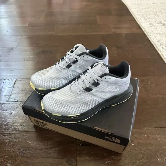 The North Face-Vectiv Eminus Trail Running Shoes-Gray/black-Brand New