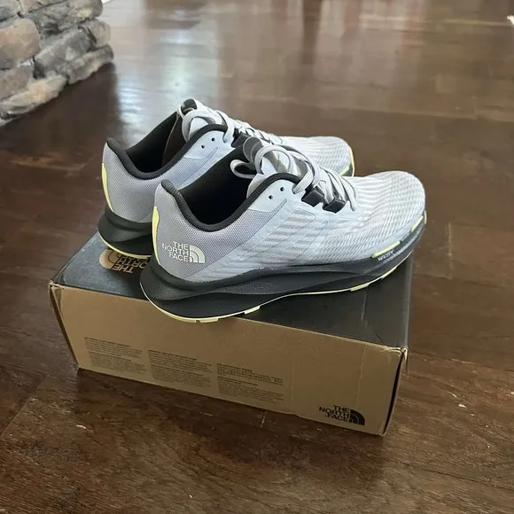 The North Face-Vectiv Eminus Trail Running Shoes-Gray/black-Brand New