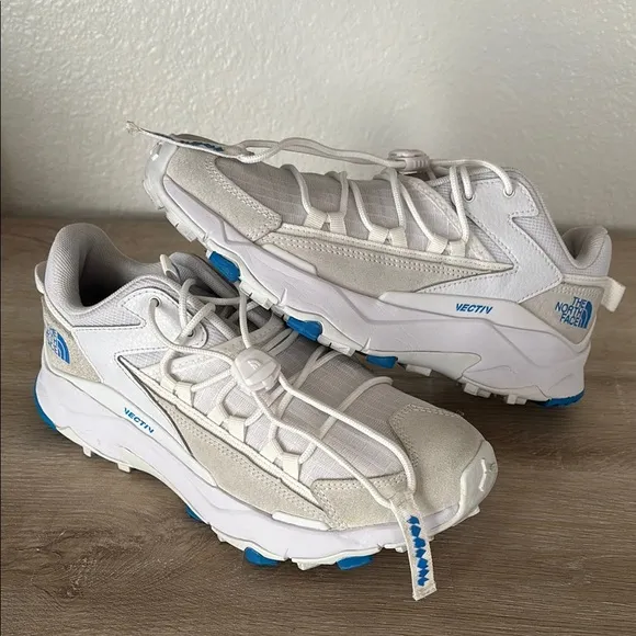 THE NORTH FACE Vectiv Taravel Tech Sneakers- Women’s 6.5