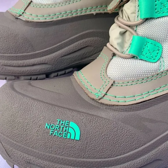 The North Face Waterproof/Insulated Boots (Size 4) Gray w/Seafoam Green Trim