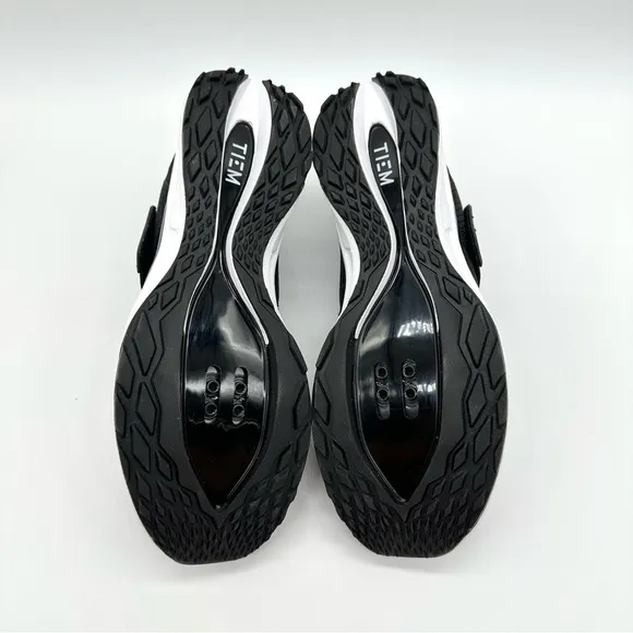 TIEM Black and White Slipstream Performance Women’s Cycling Shoes New w/ Cleats