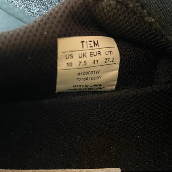 Tiem Cycling Black Tennis Shoes US 10