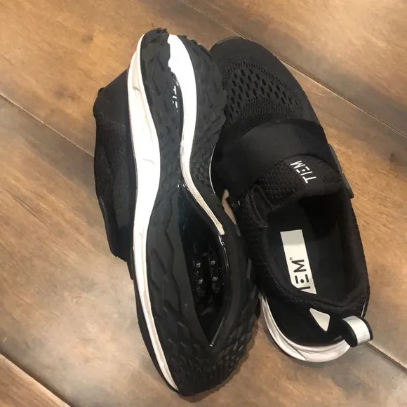 TIEM Slipstream Cycling Shoe /Sneaker NEW