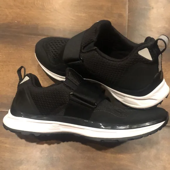 TIEM Slipstream Cycling Shoe /Sneaker NEW