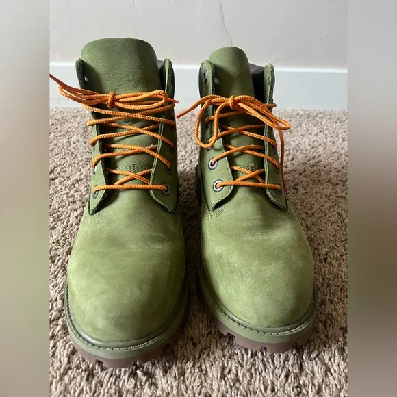 Timberland Boys 6 Inch Premium Waterproof Nubuck Boots Olive Green Size 6.5