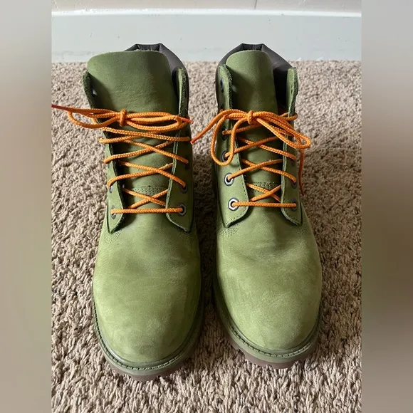 Timberland Boys 6 Inch Premium Waterproof Nubuck Boots Olive Green Size 6.5