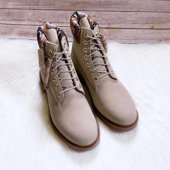 Timberland Men’s Classic 6 Inch Waterproof Light Beige Boots