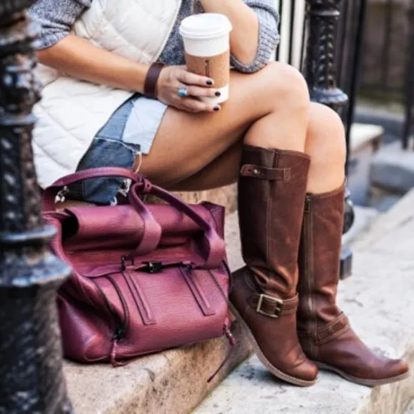 Timberland Savin Hill Waterproof Leather Boots