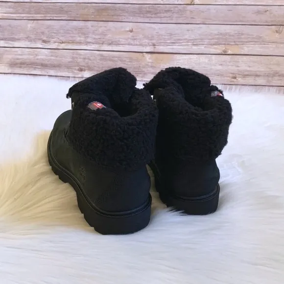 Timberland Women’s Linden Woods WP Fleece Fold Down Boots