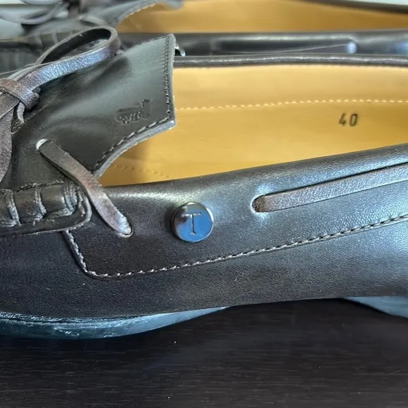 TODS CITY GOMMINO LEATHER DRIVING SHOES Mens Dark Brown Italian Sz 40 US 8