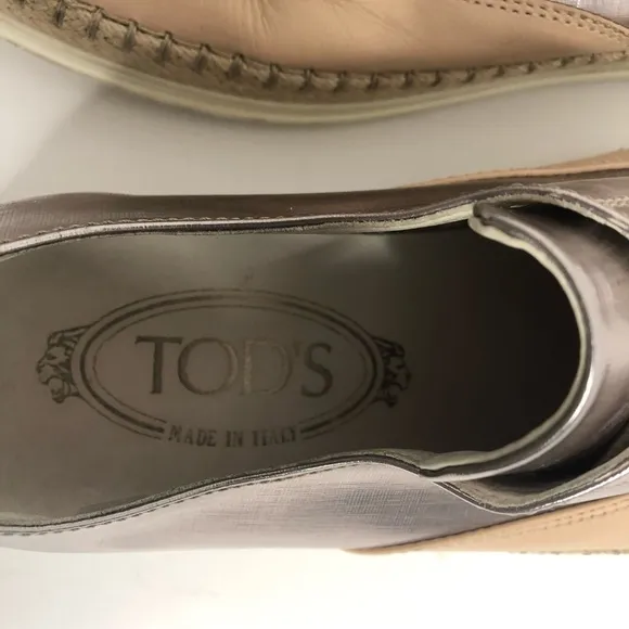 Tod’s Two Tone Metallic Slip On Shoes 35 US 5