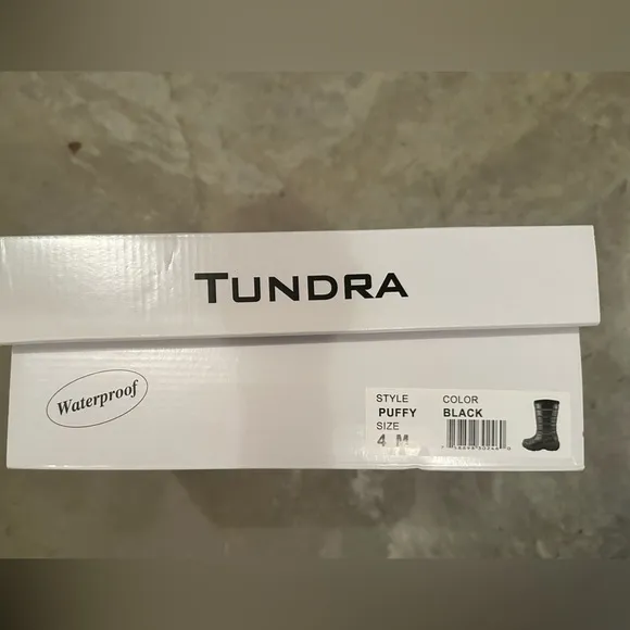 Tundra Puffy Kids Shiny Snow Boots (Big Kid Size 4)