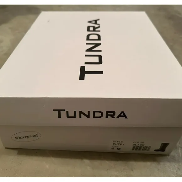 Tundra Puffy Kids Shiny Snow Boots (Big Kid Size 4)