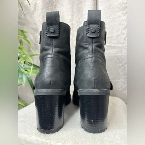 UGG Australia ‘Fern’ Leather Heeled Moto Boots Waterproof Black Women’s Sz 11