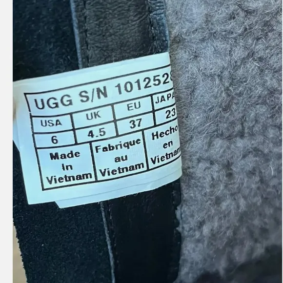 Ugg Australia Joely Leather Wedge Boot Size 6/37 Black Waterproof Shearling