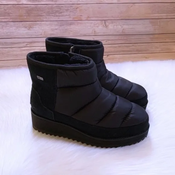 UGG Black Ridge Mini Waterproof Puffer Boots
