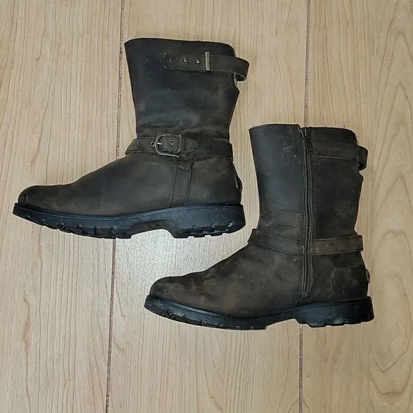 UGG BROWN GRANDLE WATERPROOF LEATHER BOOTS, SIZE 7 S/N 1003579