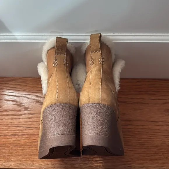 UGG Devorah Ankle Boot in chestnut brown - wedge heel and waterproof