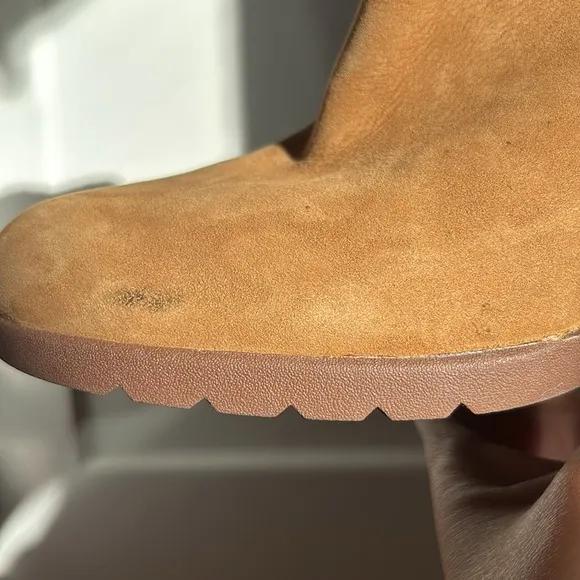 UGG Devorah Ankle Boot in chestnut brown - wedge heel and waterproof
