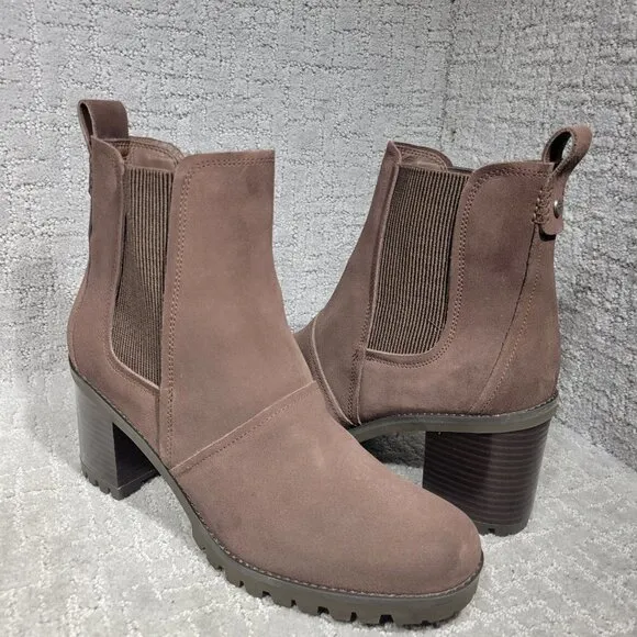Ugg Hazel Women's Size 11 Brown Suede Waterproof Block Heel Chelsea Boots 110376